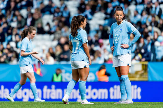 Malmö FFs Ana Mafalda Ferreira Barboz och Malin Gunnarsson