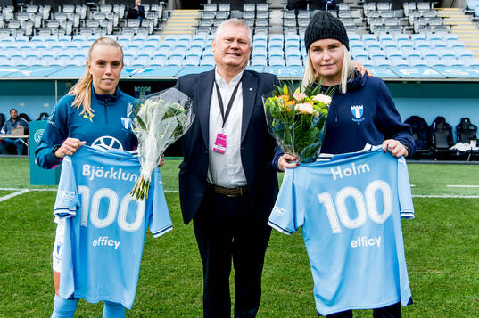 Malmö FFs Malmö FFs Elin Björklund och Rebecka Holm