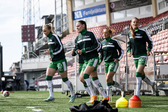 Hammarbys Stina Lennartsson, Smilla Vallotto, Smilla