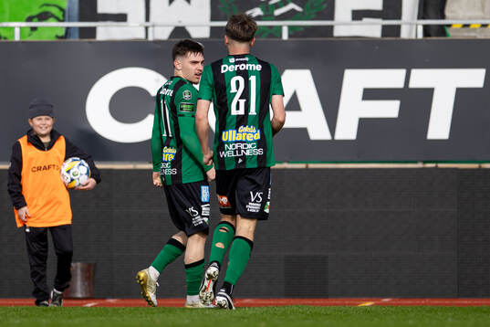 Varbergs Isak Bjerkebo jublar