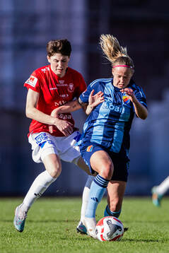 Trelleborgs Irmeli Jonsson och Djurgårdens Sessy Åsland
