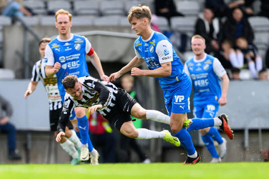 Bläddra bland fler bilder av Fotboll, Superettan, Landskrona - Oddevold