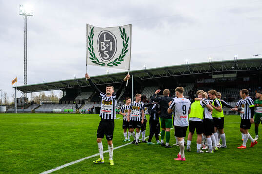 Landskronas Robin Dzabic jublar