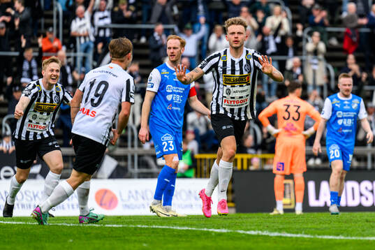 Landskronas Frederik Ihler jublar