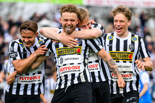 Landskronas Frederik Ihler och Jesper Strid jublar