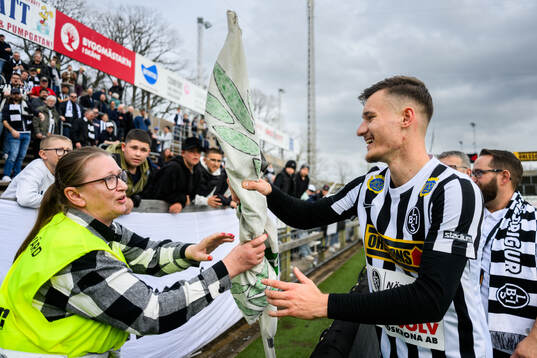 Landskronas Robin Dzabic jublar