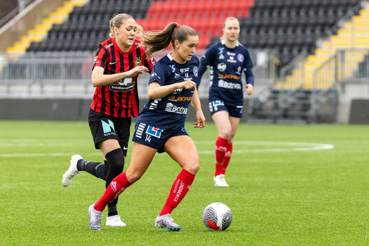 Bläddra bland fler bilder av Fotboll, Damallsvenskan, Brommapojkarna - Linköping