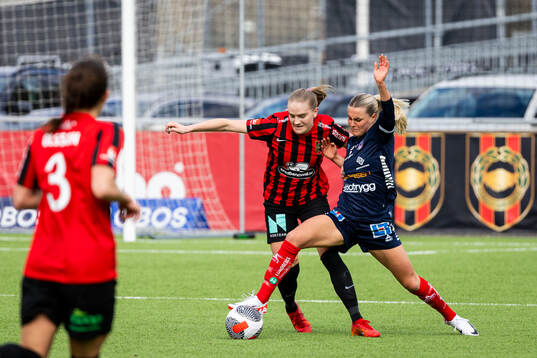 Brommapojkarnas Klara Andrup och Linköpings Johanna