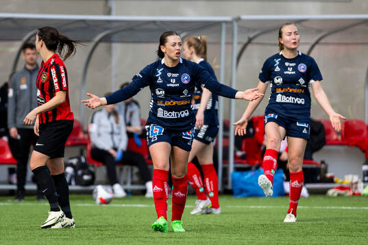 Linköpings Cornelia Kapocs klagar