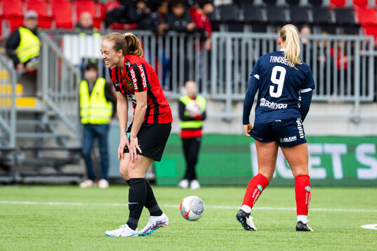 Brommapojkarnas Alice Ahlberg har ont