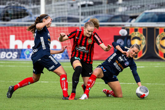 Brommapojkarnas Klara Andrup och Linköpings Johanna