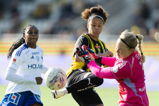 Häckens Felicia Schröder gör 4-3