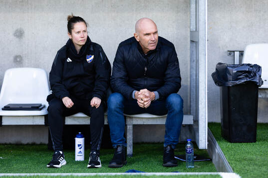 IFK Norrköpings assisterande tränare Taylor Townsend och