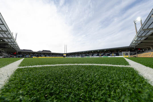 Bravida Arena innan fotbollsmatchen i Damallsvenskan mellan