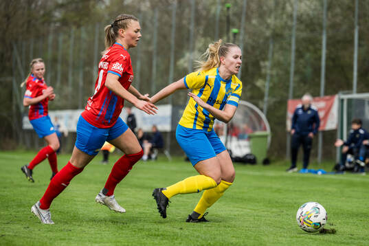 Bläddra bland fler bilder av Fotboll, Div 1 södra, dam, Eskilsminne - Helsingborg 