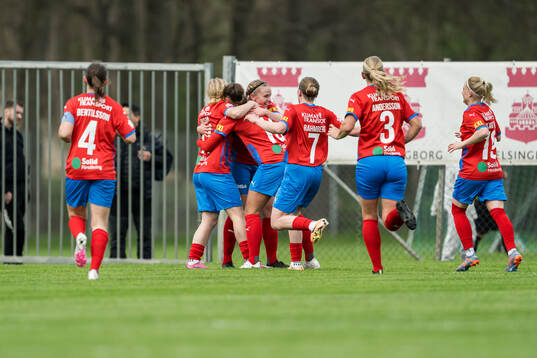 Helsingborg s spelarna jublar