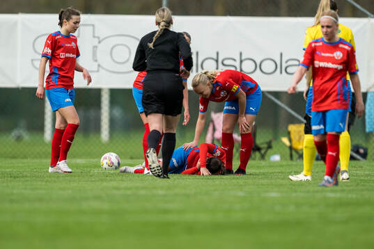 Helsingborg s Julia Welin har ont