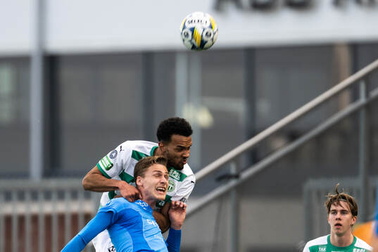 Västerås Alex Douglas och Halmstads Villiam Granath