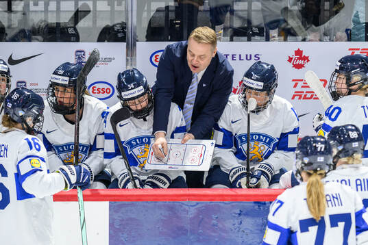 Head coach Juusu Toivola of Finland
