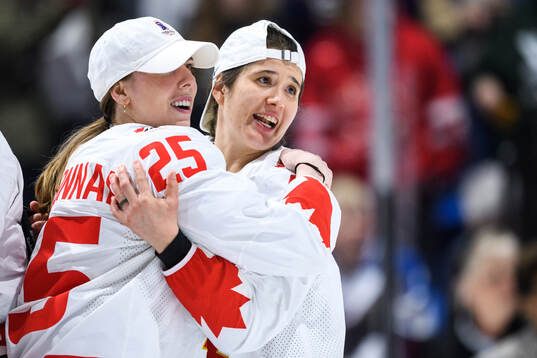 Jaime Bourbonnais and Jamie Lee Rattray of Canada