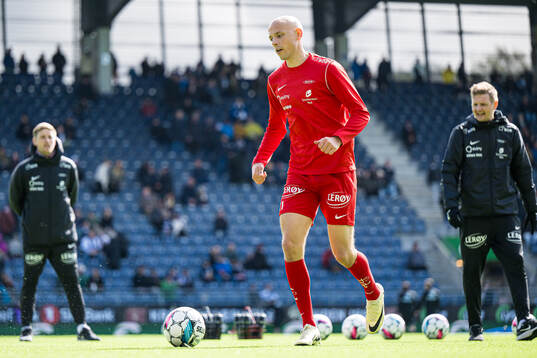 Ruben Kristiansen of Brann warms up