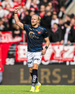 Lars-Jørgen Salvesen of Viking celebrates