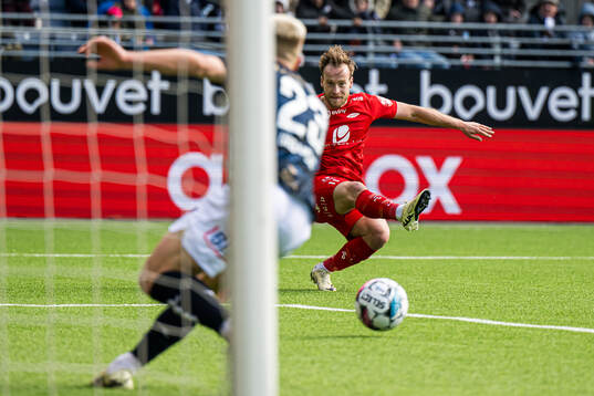 Bård Finne of Brann scores a disallowed goal