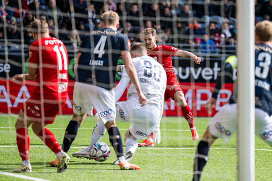 Ole Didrik Blomberg of Brann scores the 1-1 goal