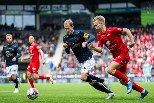 Viljar Helland Vevatne of Viking and Magnus Warming of Brann