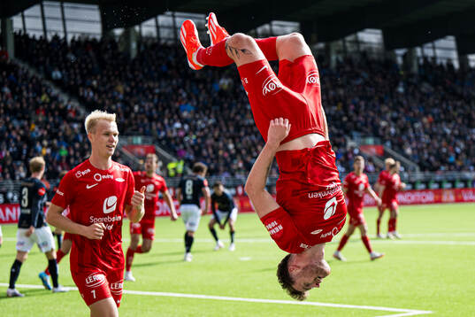 Ole Didrik Blomberg of Brann celebrates