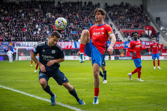 Utsiktens Predrag Randelovic och Helsingborgs Wilhelm Loeper