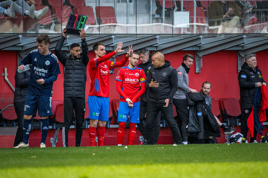Helsingborgs Adam Hellborg, Arian Kabashi och tränare