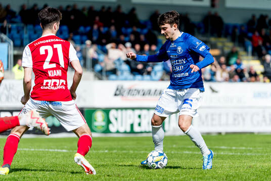 Sandvikens IFs Adam Kiani och Trelleborgs Armin Culum
