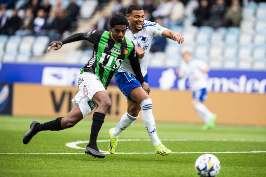 GAISs Harun Ibrahim och IFK Norrköpings Joseph Ceesay