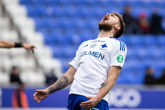IFK Norrköpings Tim Prica reagerar
