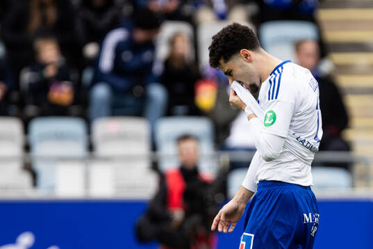 IFK Norrköpings Ismet Lushaku deppar