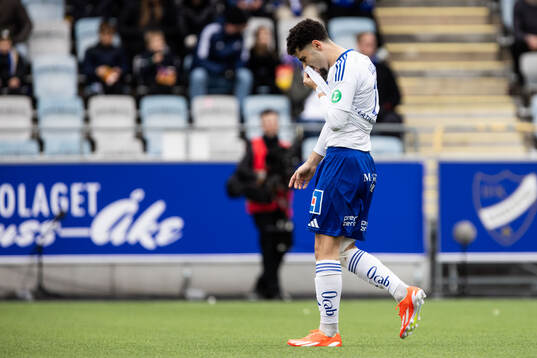 IFK Norrköpings Ismet Lushaku deppar
