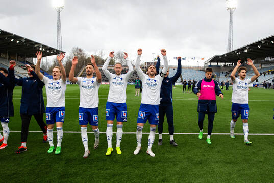 IFK Norrköpings spelare jublar