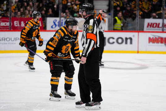 Skellefteås Oskar Nilsson deppar