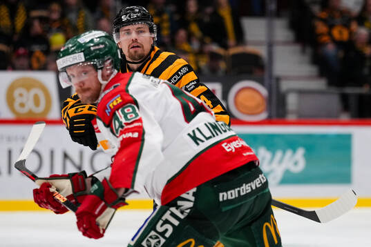 Frölundas Carl Klingberg och Skellefteås Andreas Johnson