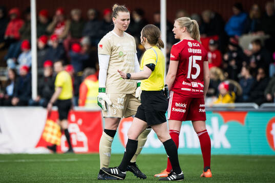Piteås Samantha Leshnak Murphy deppar