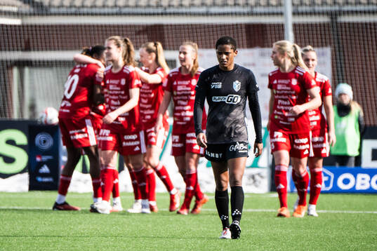 Växjö DFFs Eva Dessislava Dupuy deppar