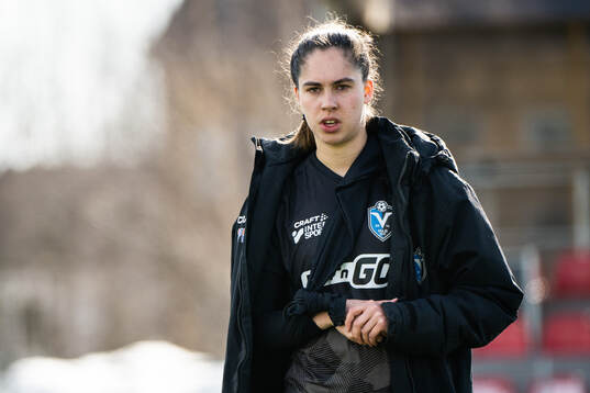 Växjö DFFs Bryndis Arna Nielsdottir skadad