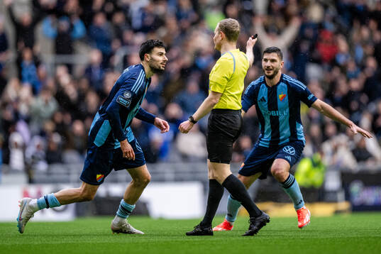 Djurgårdens Deniz Hummet  jublar