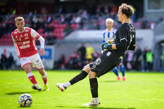 IFK Göteborgs målvakt Elis Bishesari