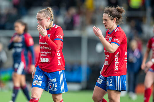 Vittsjös Olivia Wänglund och Shannon Woeller deppar