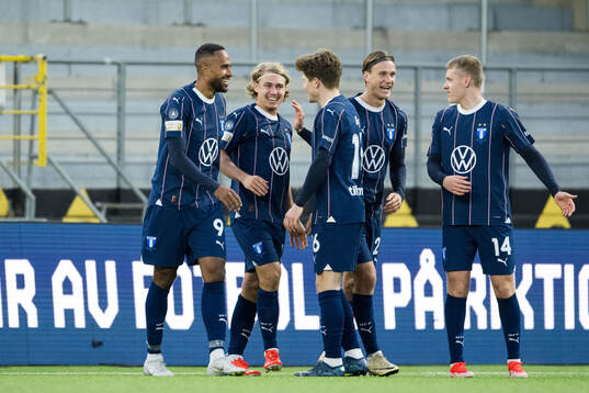 Malmö FFs Sebastian Nanasi jublar