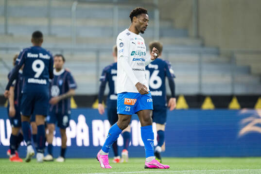 Värnamos Samuel Kotto deppar