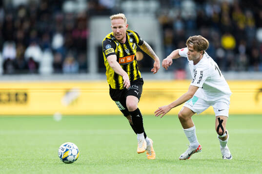 Häckens Mikkel Rygaard Jensen och Brommapojkarnas Wilmer