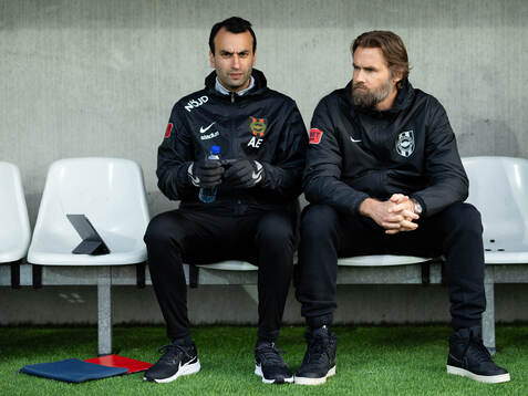 Brommapojkarnas tränare Andreas Engelmark och tränare